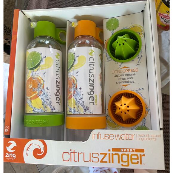 Citrus Zinger Sport Infuse Water 2 Lot pieces New NWT BPA Free 28 oz each - Picture 1 of 8